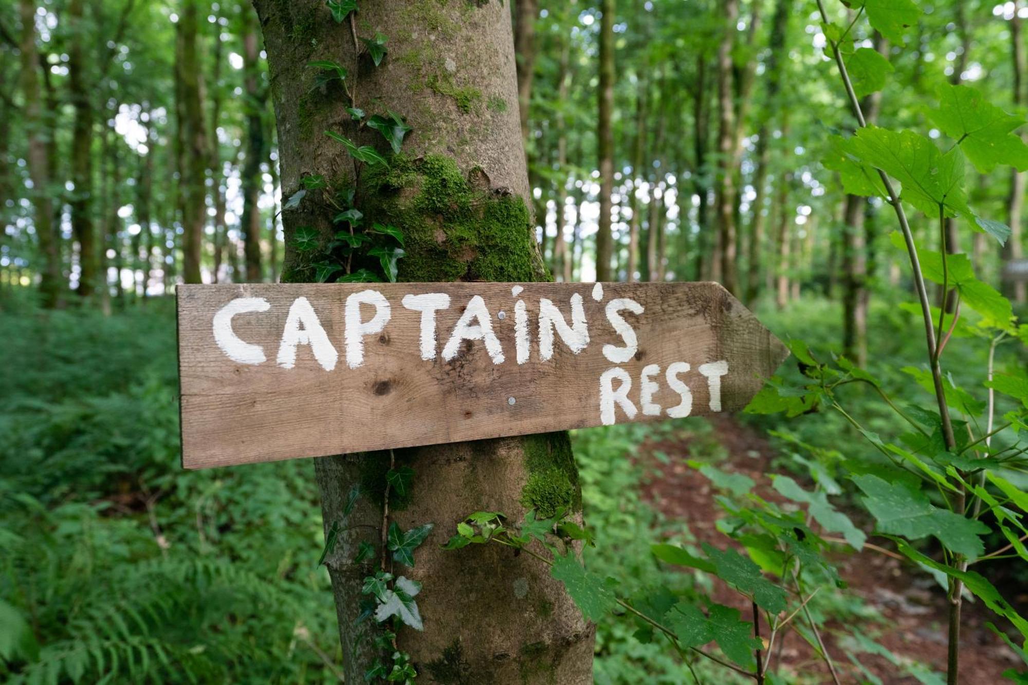 Off-Grid Relaxing Getaway At The Captain'S Rest Clachan of Campsie エクステリア 写真